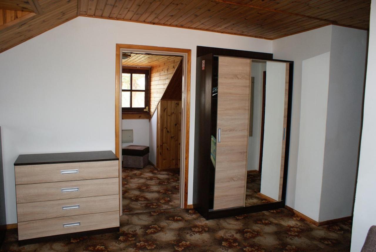 Pensjonat Pod Lwem Niechorze Exterior foto
